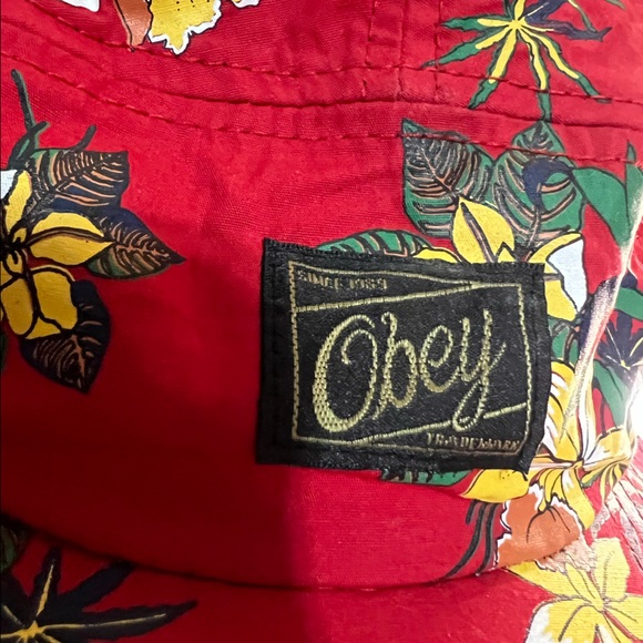 Obey logo patch tree patterned 5-panel strapback adjustable cap - Picture 2 of 6